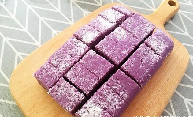 推薦幾道秋天進(jìn)補(bǔ)小吃，香味十足，好吃到忘不了，快做給家人吃吧