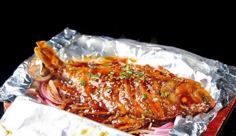 學萬州烤魚學費一般多少？成都正宗萬州烤魚
