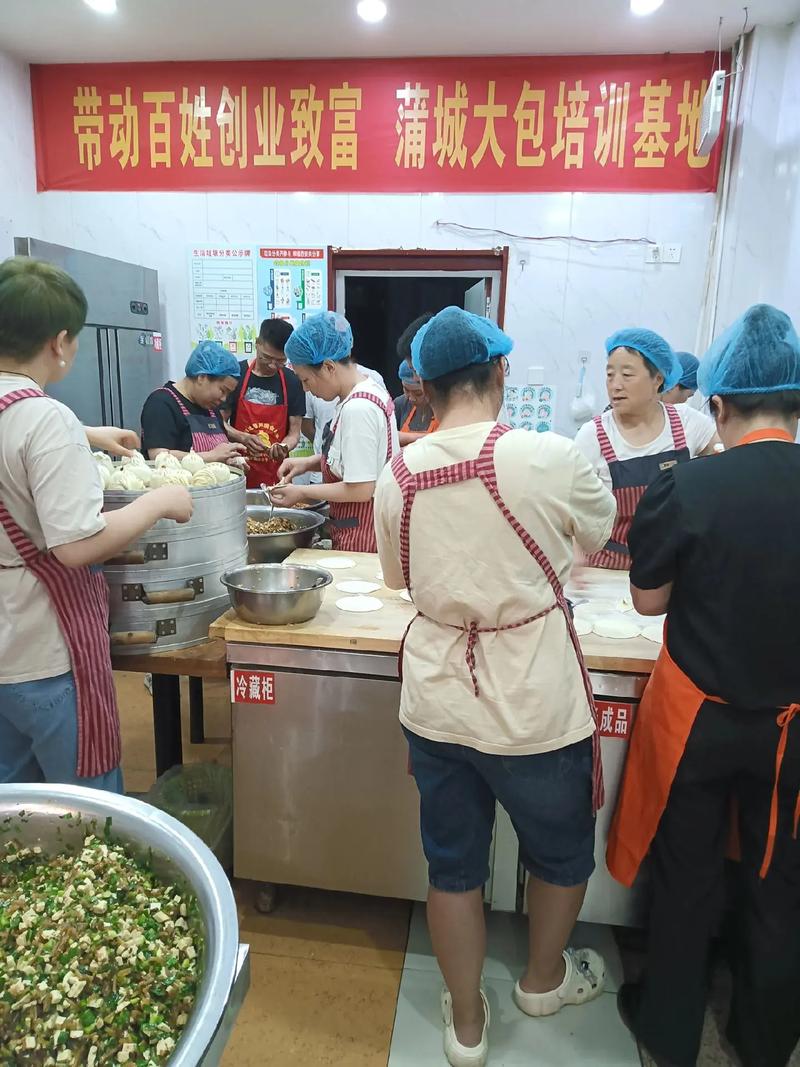 蜀味緣早餐技術(shù)培訓(xùn)：掌握包子面條饅頭等面食制作專(zhuān)業(yè)技巧